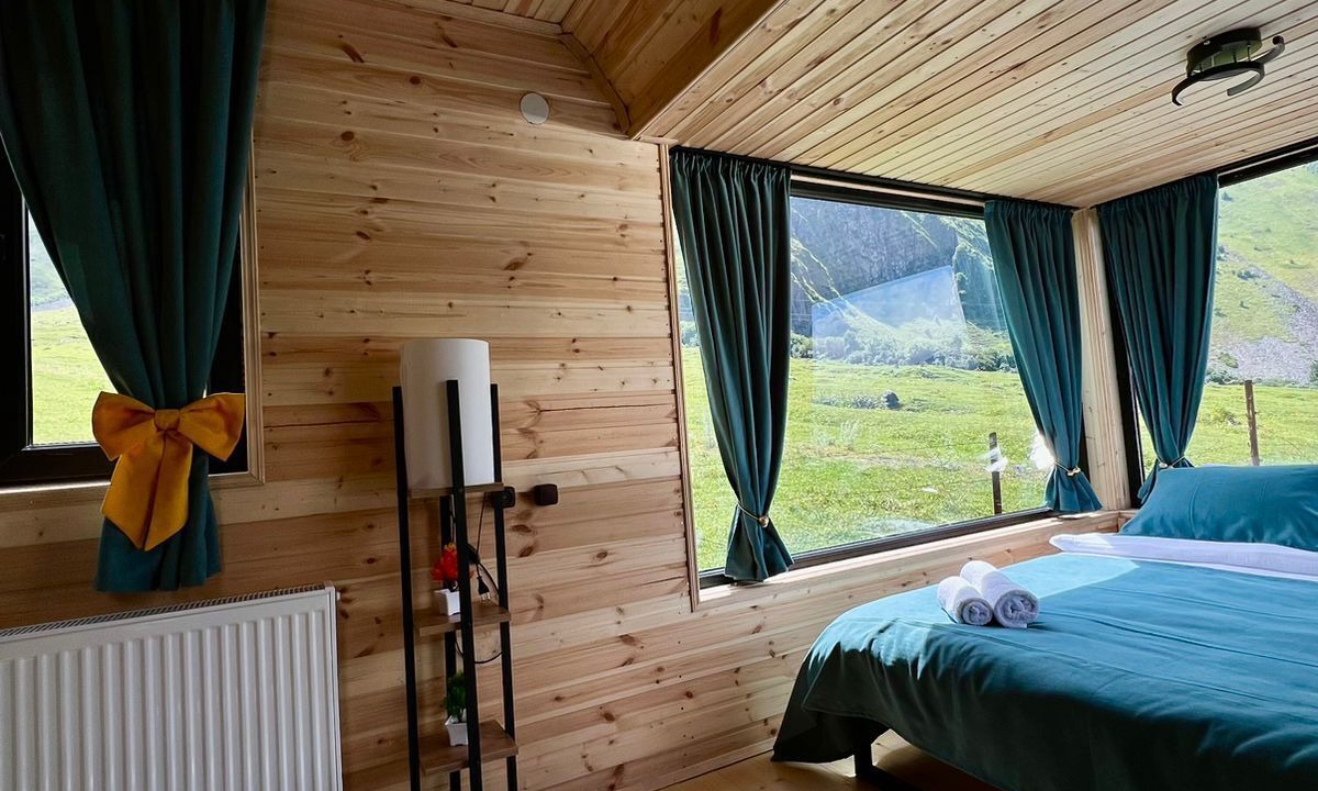 Photo of Bedroom in Stepantsminda