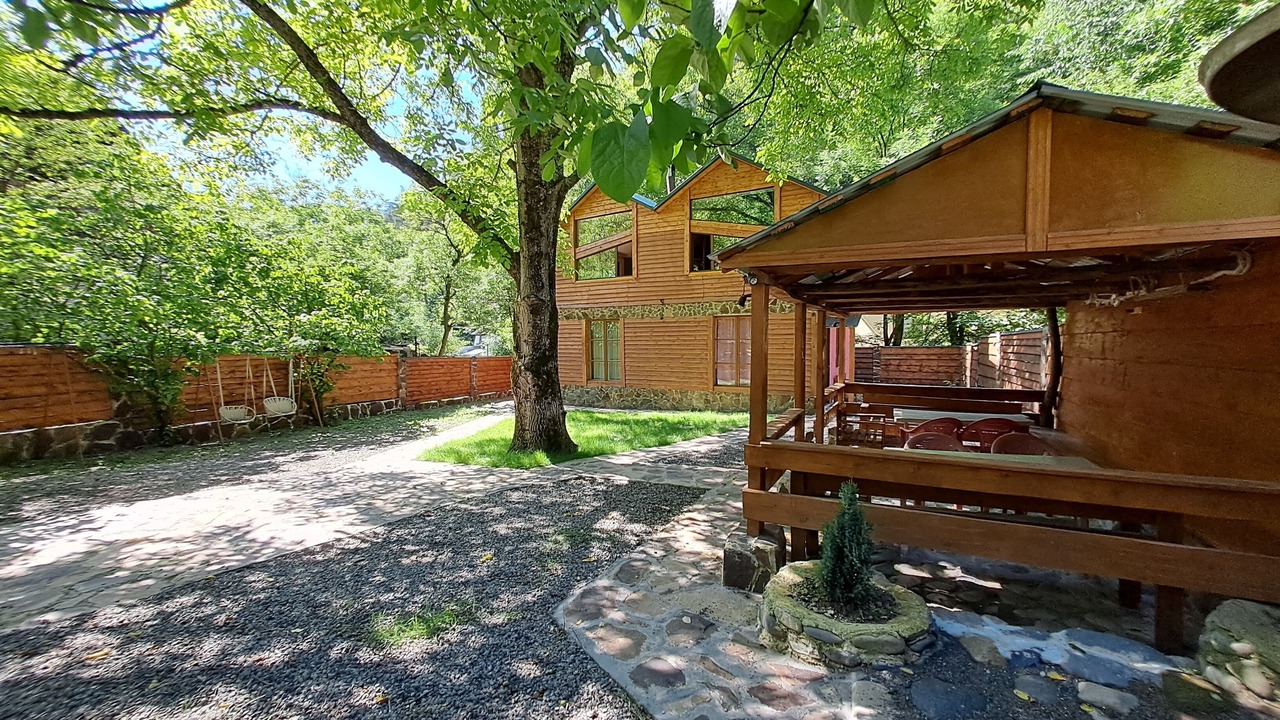 Photo of Patio Balcony in Likani