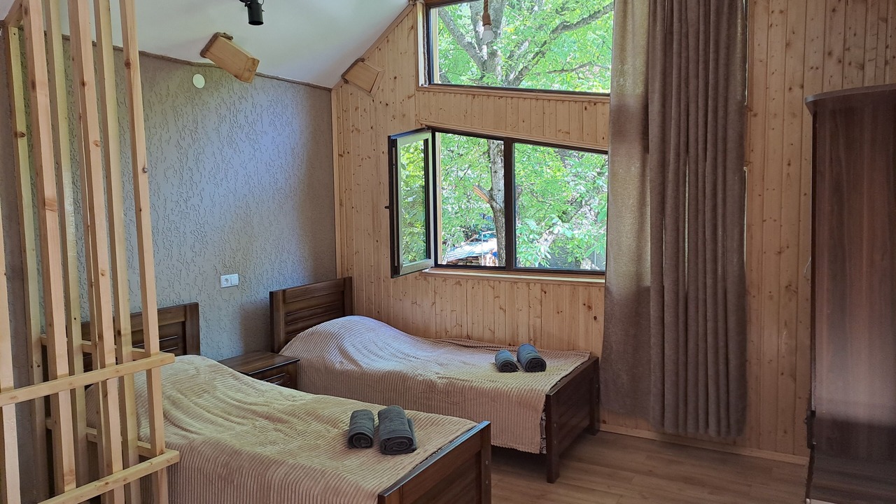 Photo of Bedroom in Likani