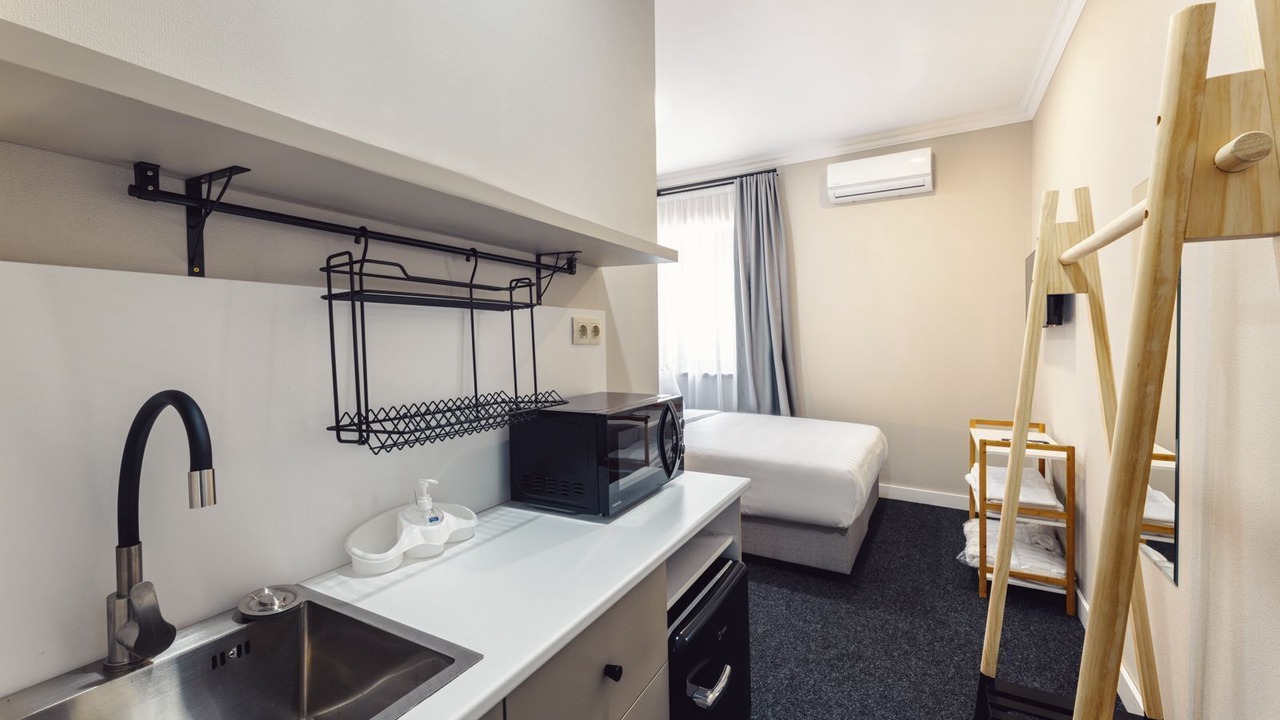 Photo of Bedroom in mtatsminda