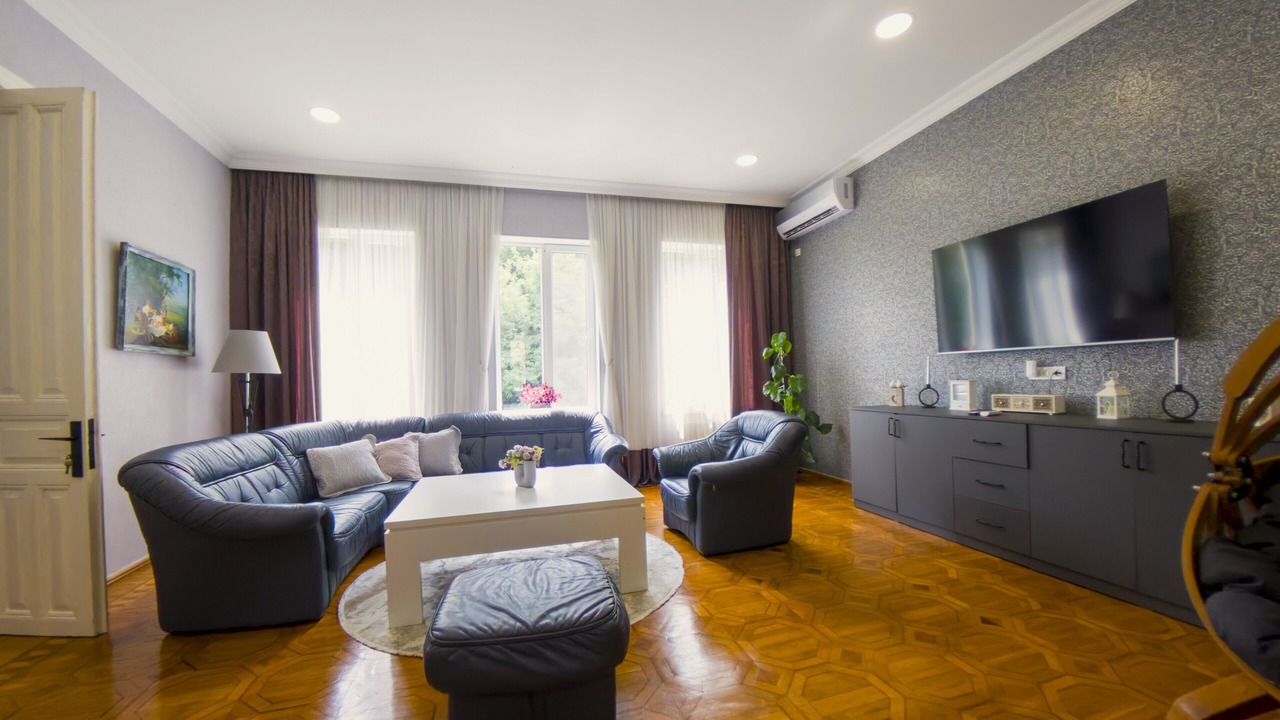Photo of Livingroom in Kutaisi