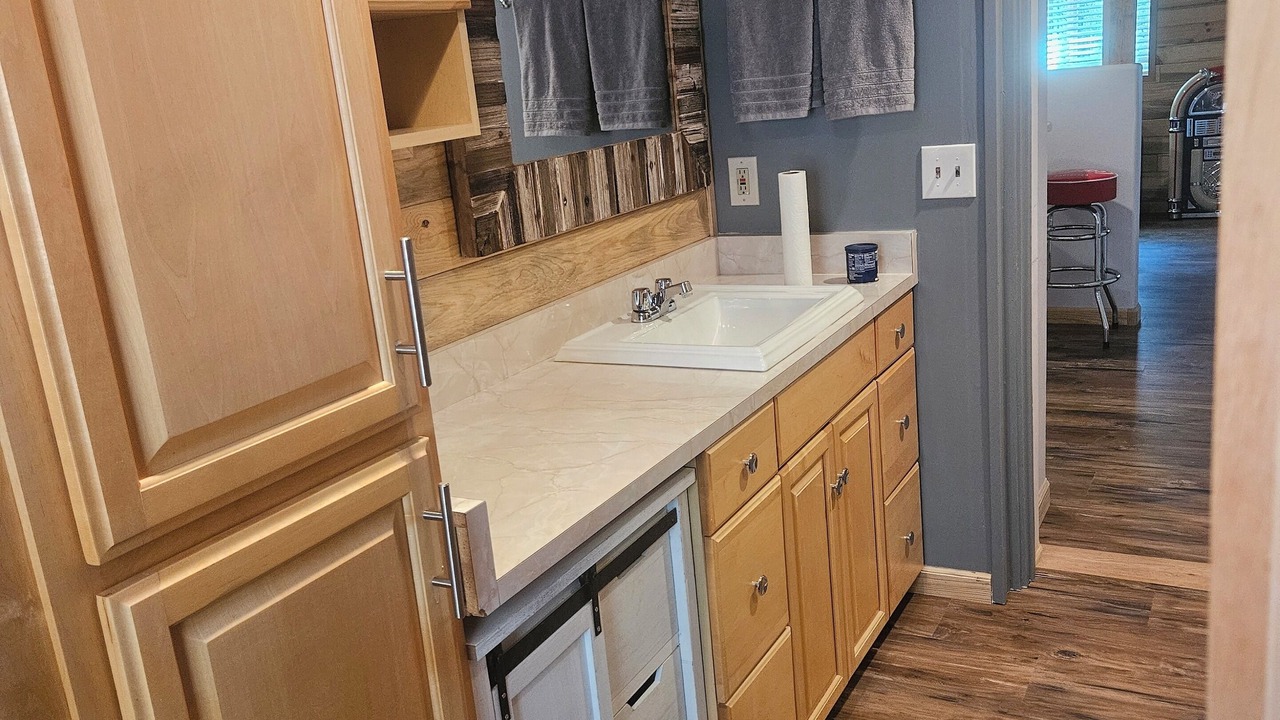 Photo of Bathroom in Strawberry