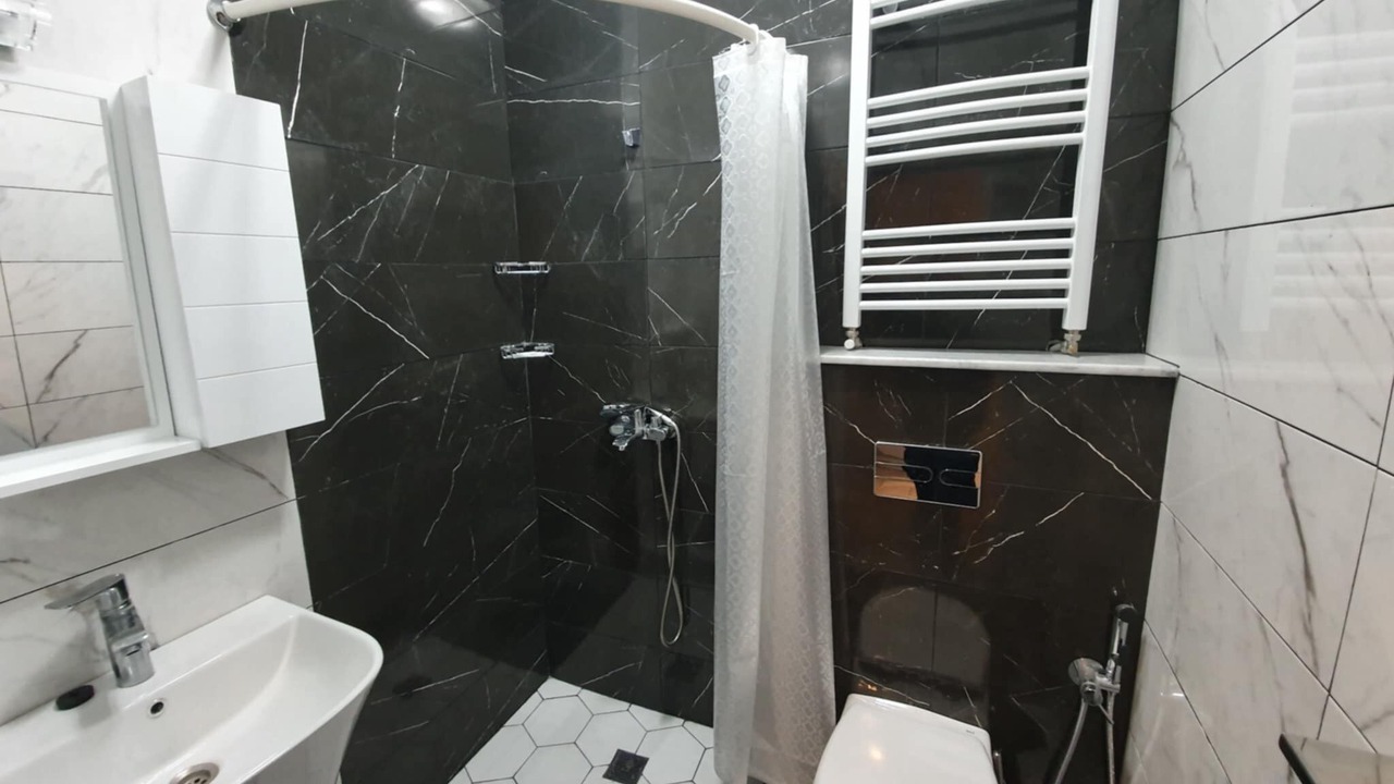 Photo of Bathroom in Chugureti