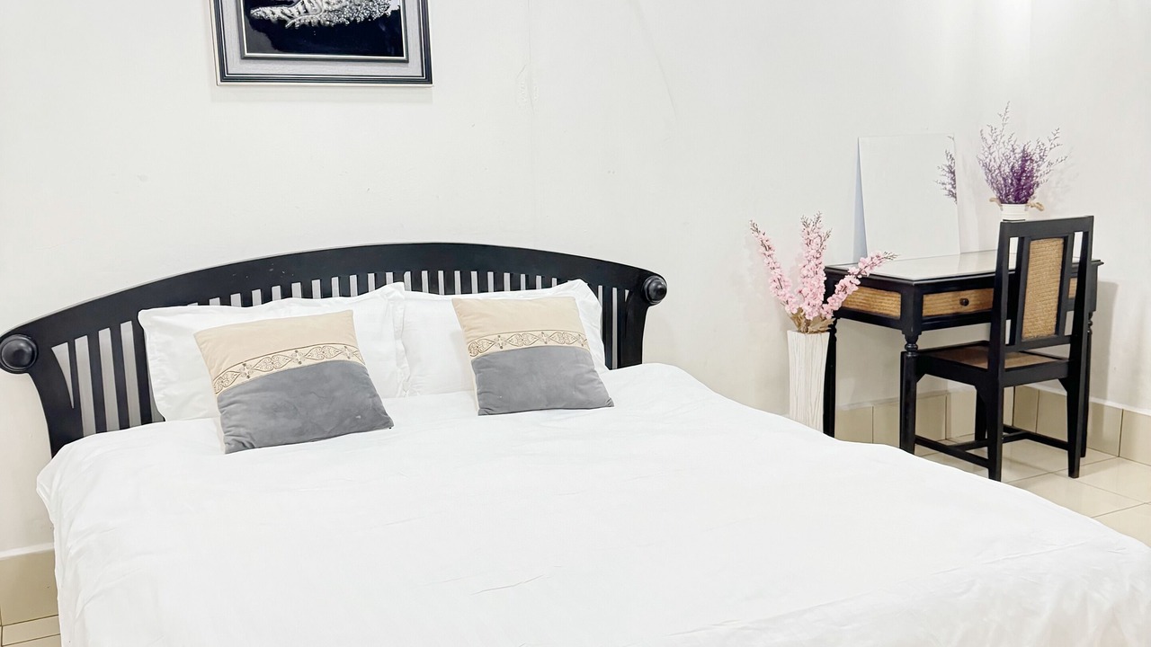 Photo of Bedroom in Vientiane