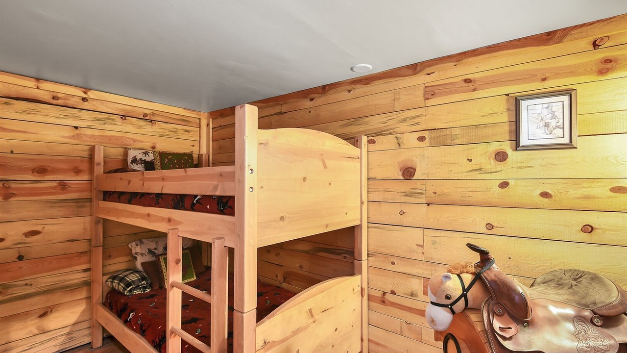 Photo of Bedroom in Parks