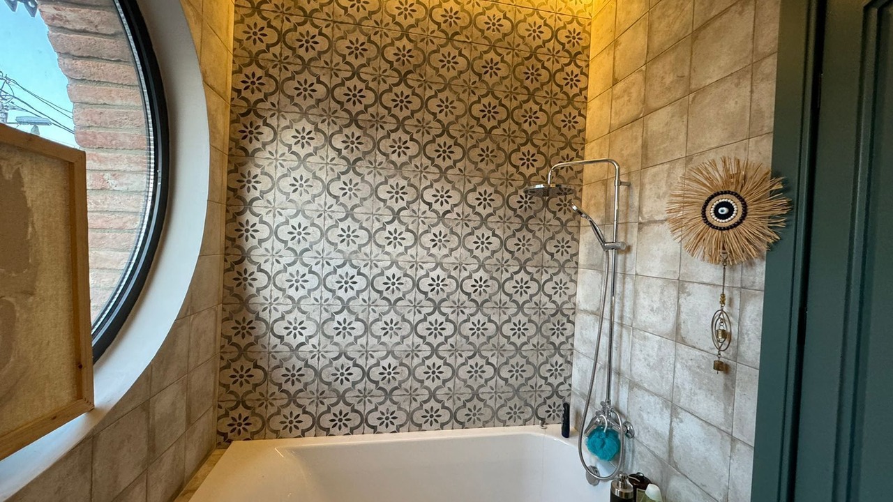 Photo of Bathroom in Avlabari
