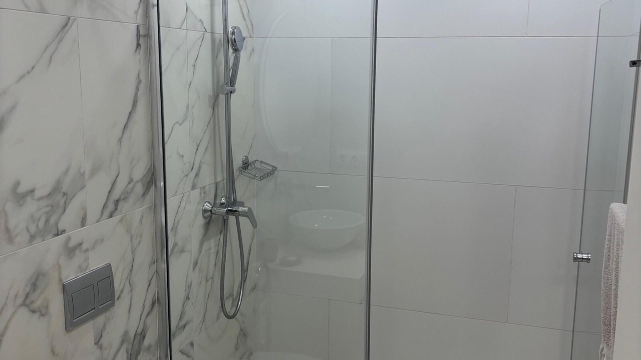 Photo of Bathroom in Old Boulevard