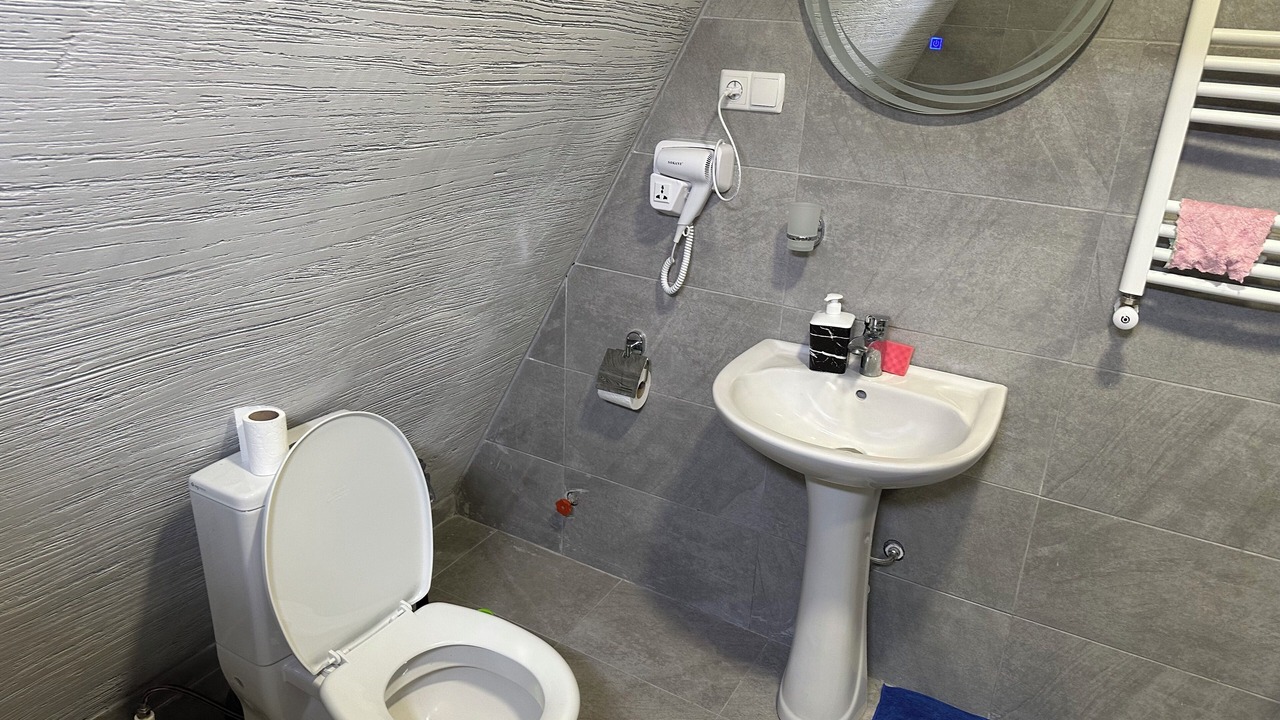 Photo of Bathroom in Likani