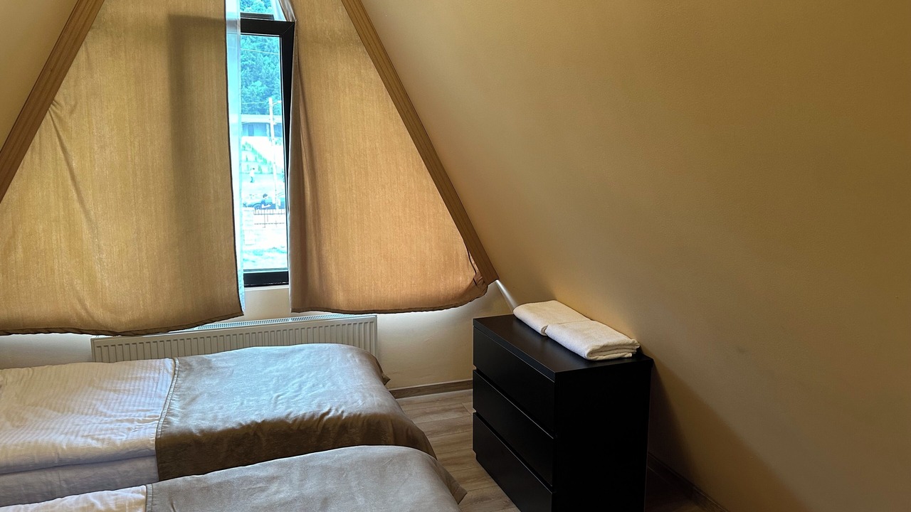 Photo of Bedroom in Likani