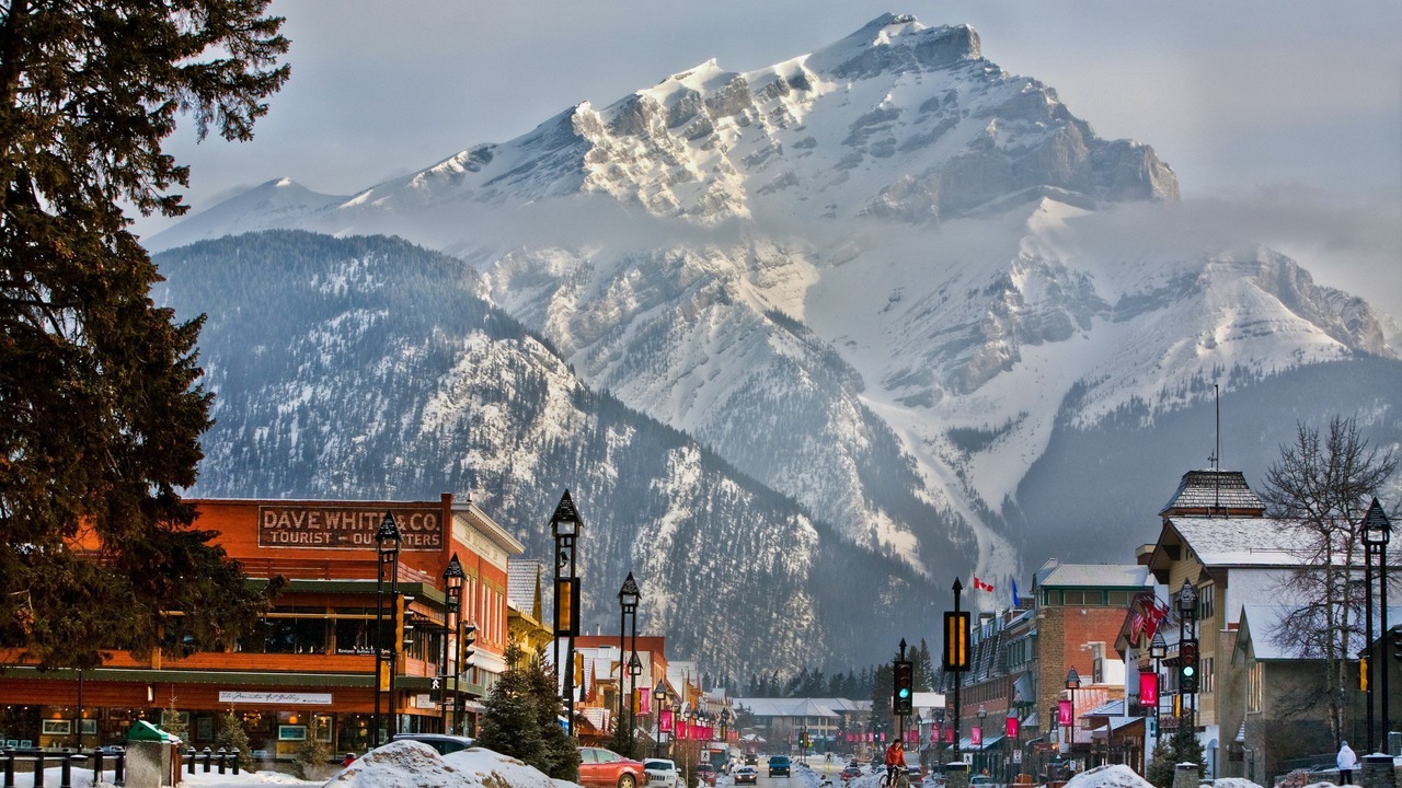 Photo of Others in Banff