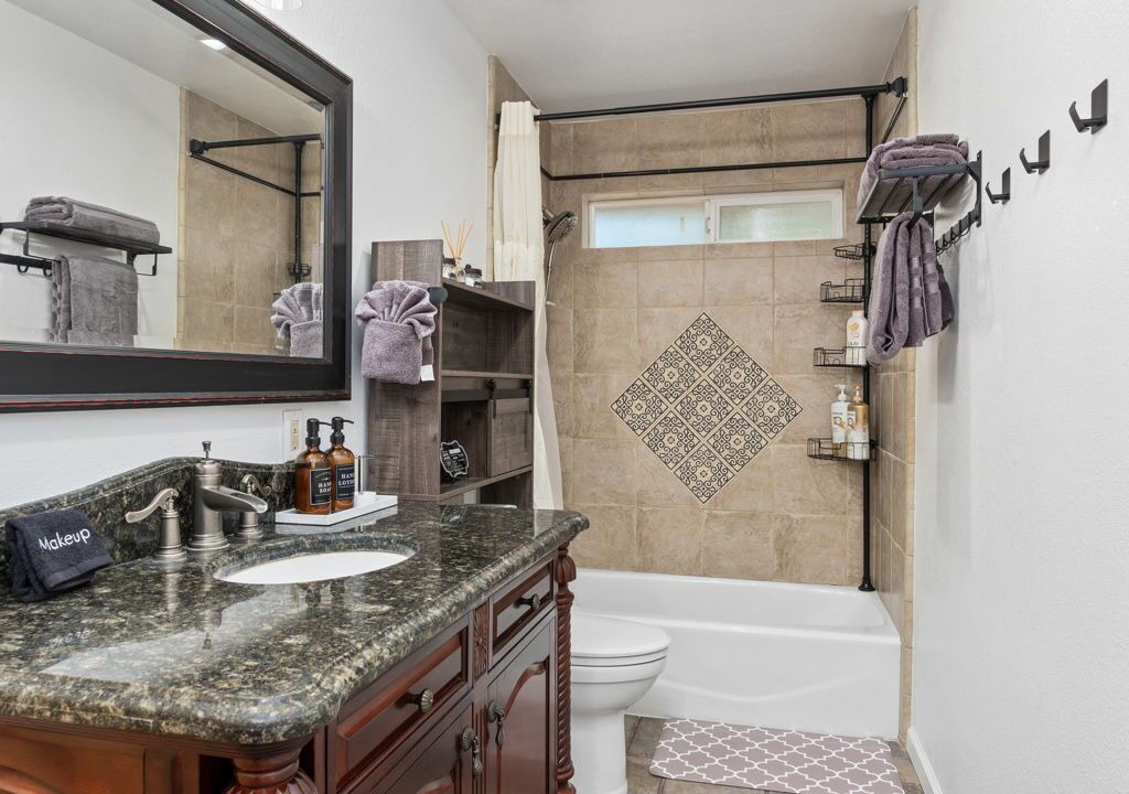 Photo of Bathroom in Coarsegold