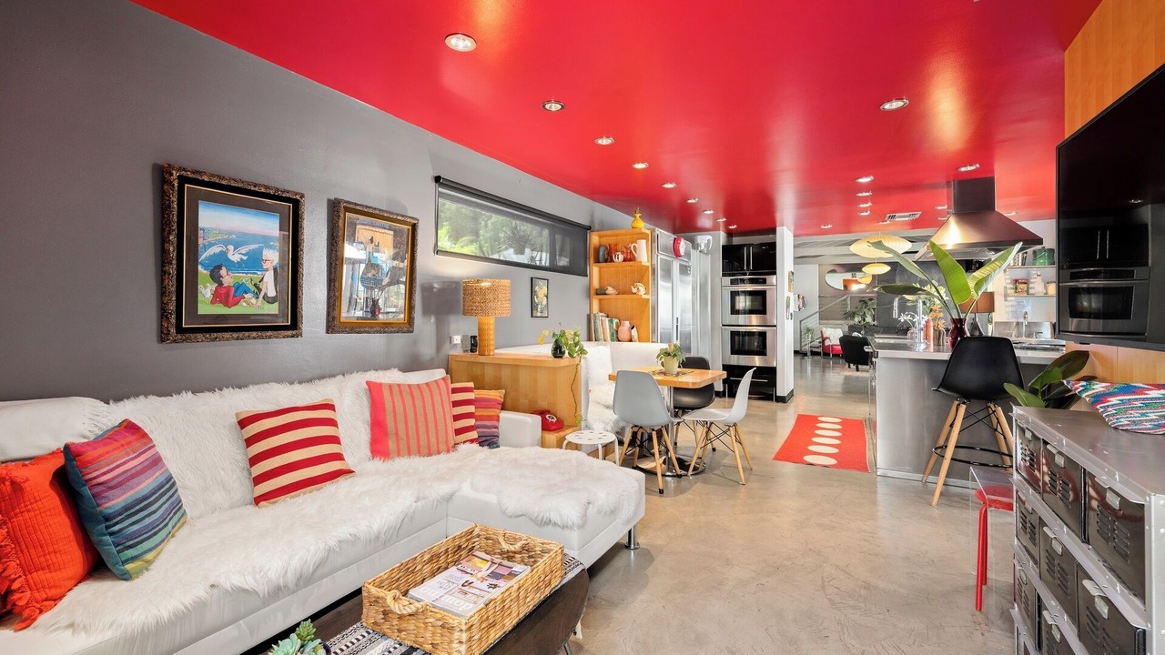 Photo of Livingroom in Laurel Canyon