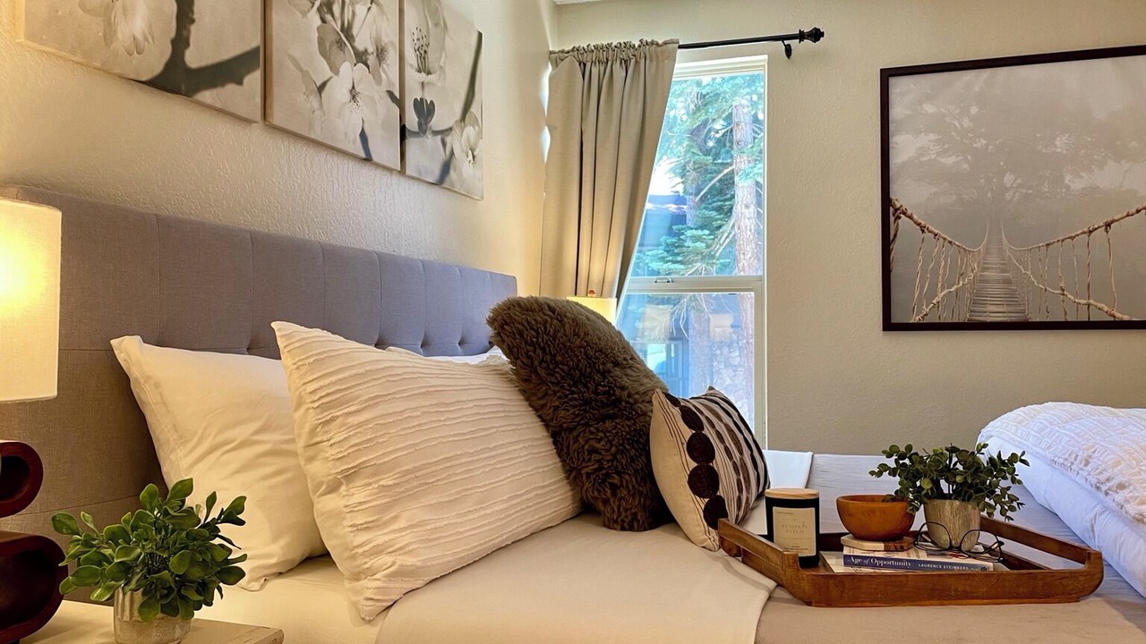 Photo of Bedroom in Mammoth Lakes
