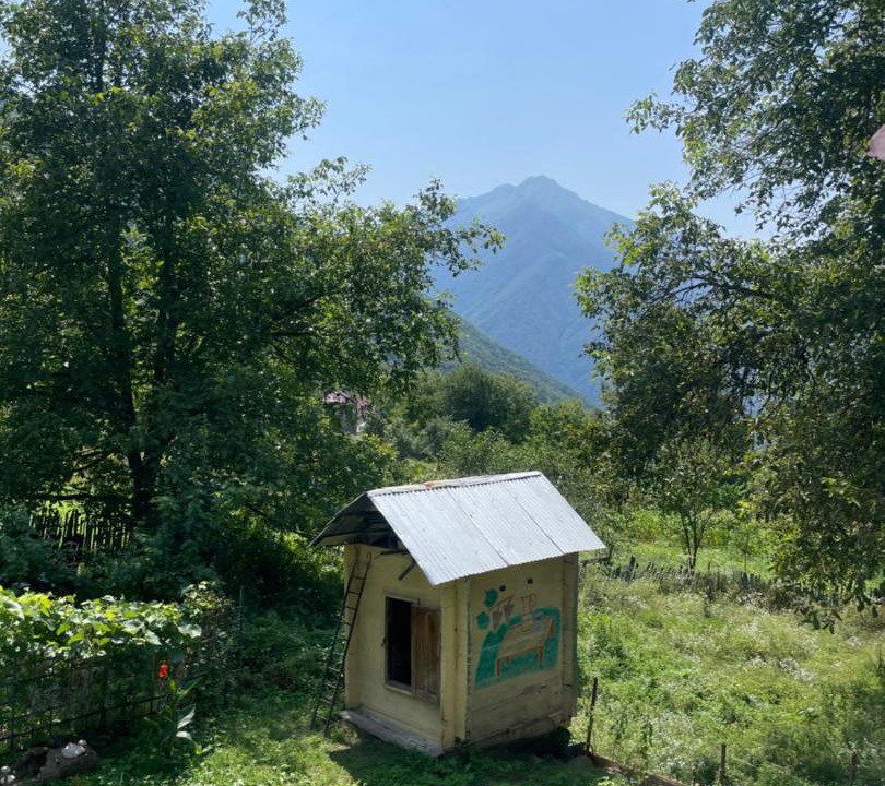 Photo of Others in Lentekhi