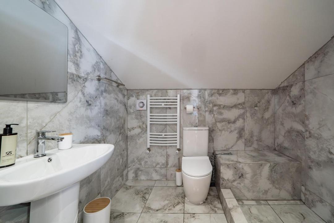 Photo of Bathroom in Avlabari