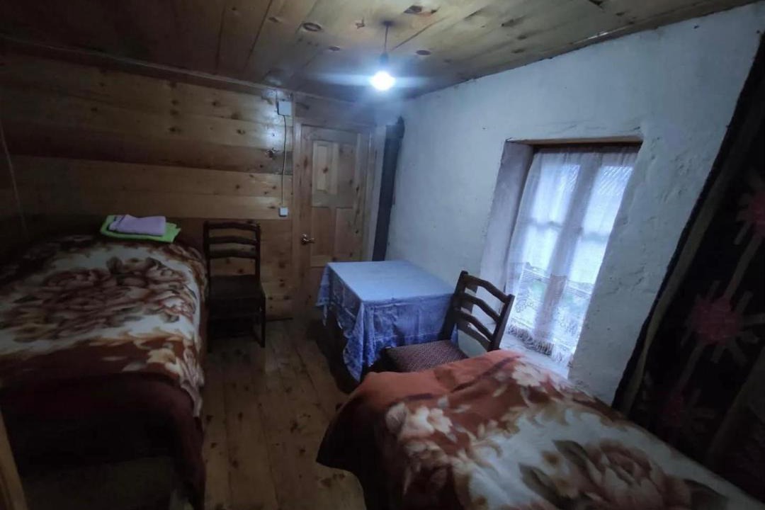 Photo of Bedroom in Omalo