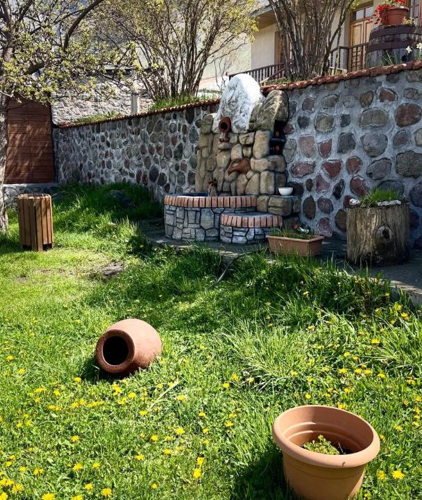 Photo of Others in Stepantsminda