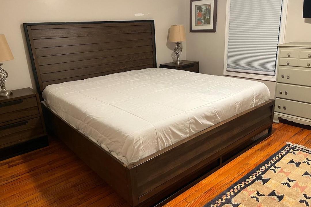 Photo of Bedroom in Navy Yard