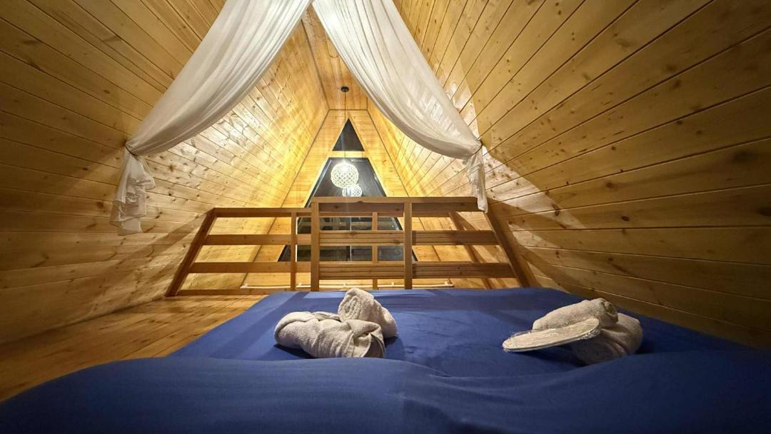 Photo of Bedroom in Tsilkani