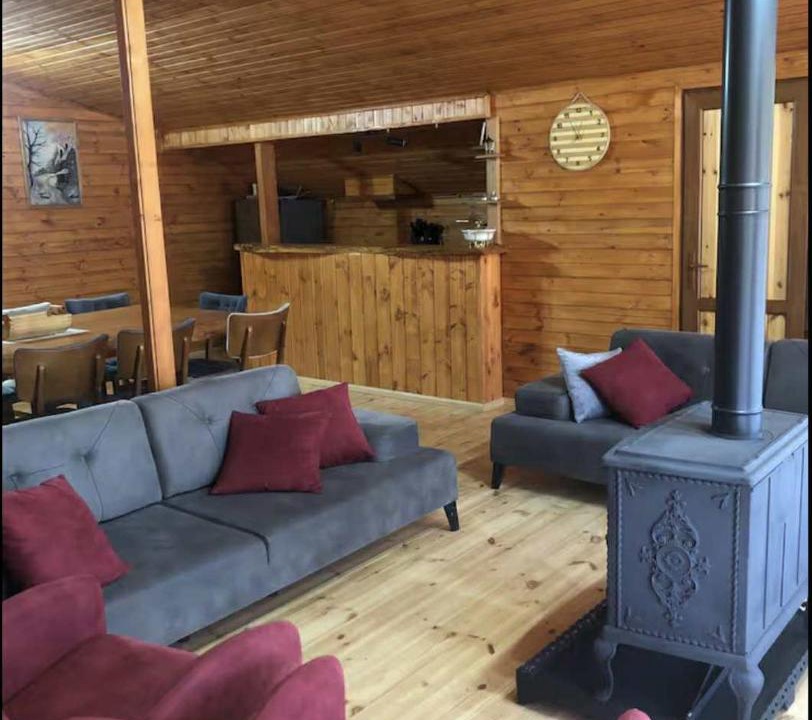 Photo of Livingroom in Oni