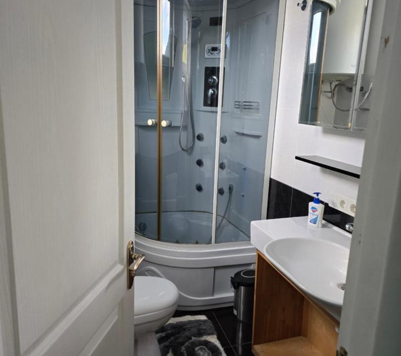 Photo of Bathroom in Mazeri