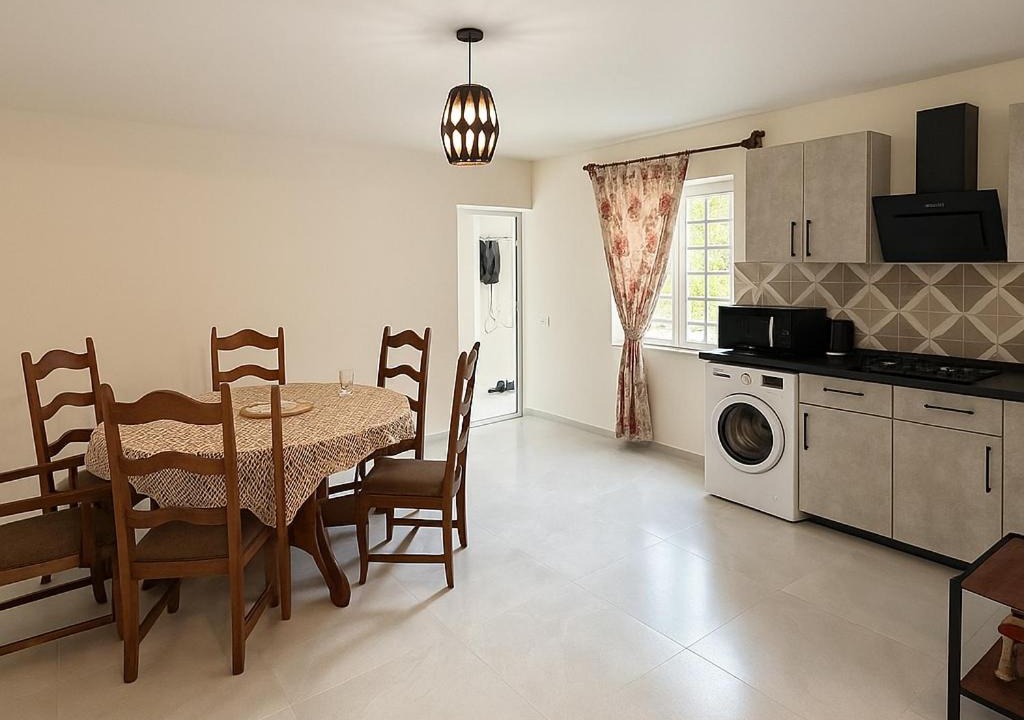 Photo of Kitchen in Poti