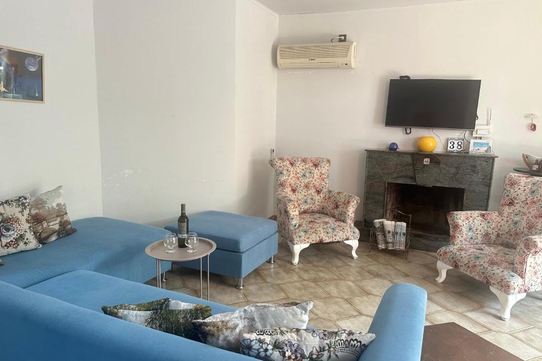Photo of Livingroom in Guria