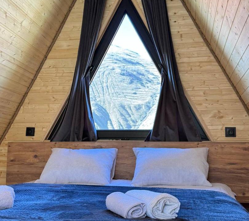 Photo of Bedroom in Stepantsminda