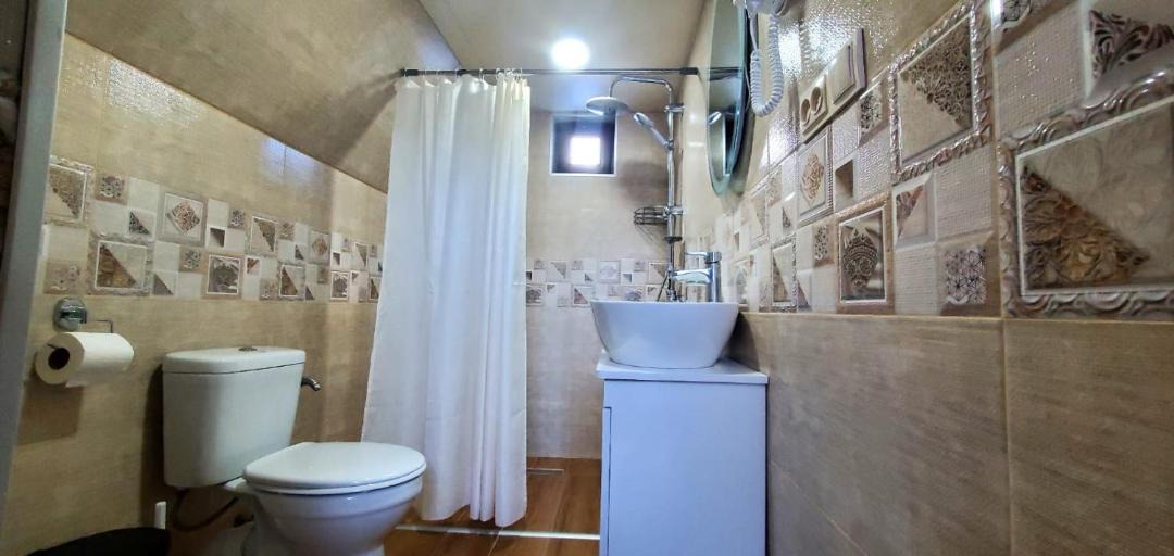 Photo of Bathroom in Ach'khoti