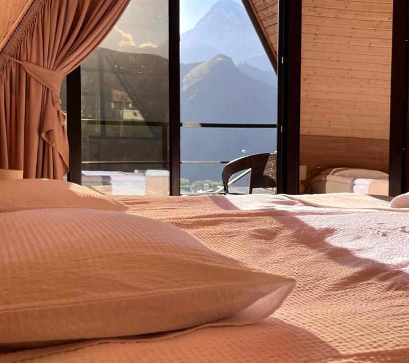 Photo of Bedroom in Stepantsminda