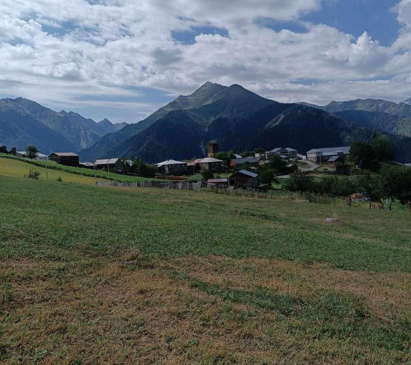 Photo of Others in Tsvirmi