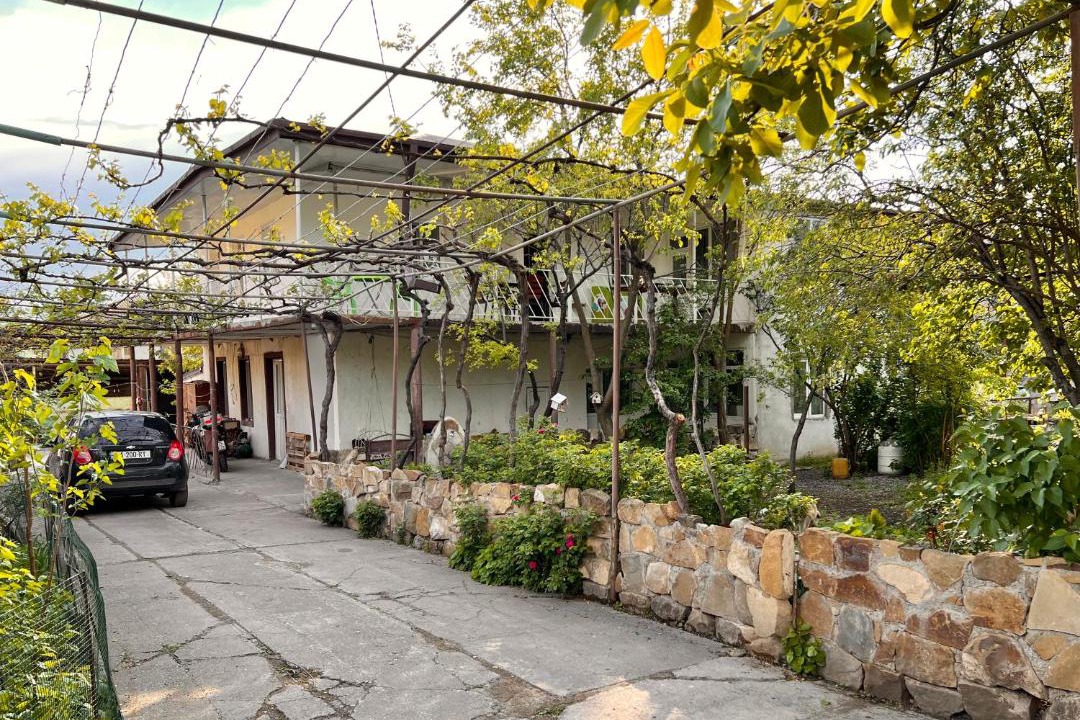 Photo of Others in Udabno