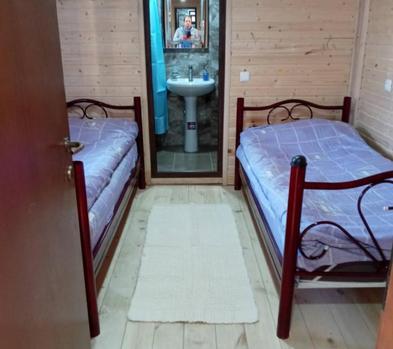 Photo of Bedroom in Omalo