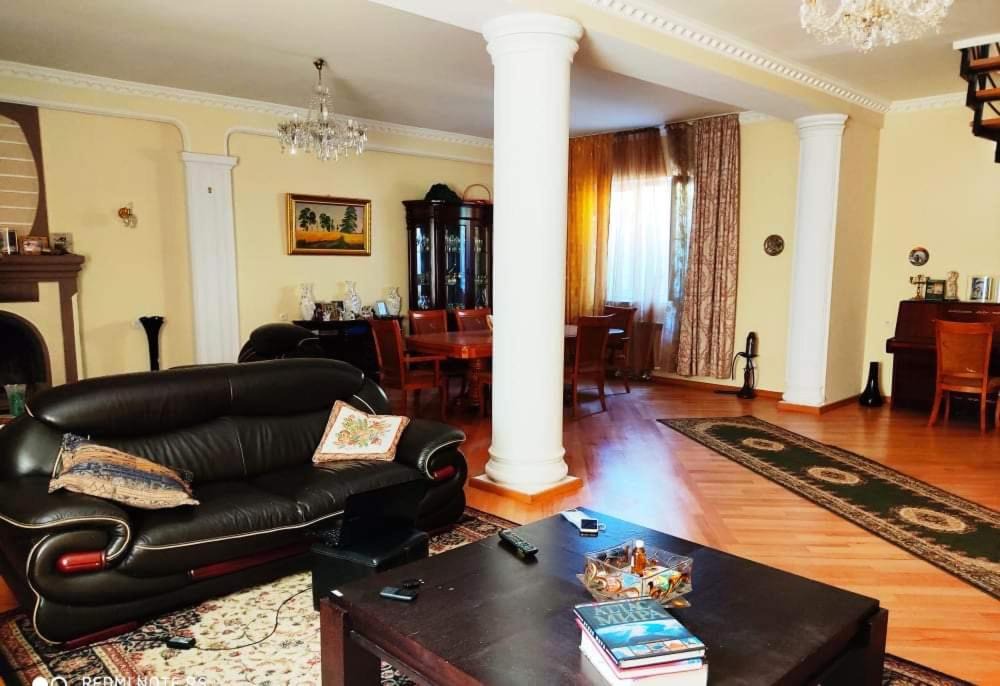 Photo of Livingroom in Vake-Saburtalo