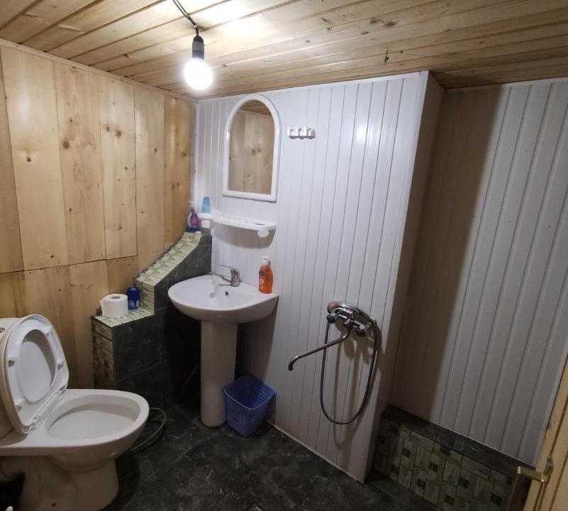 Photo of Bathroom in Omalo