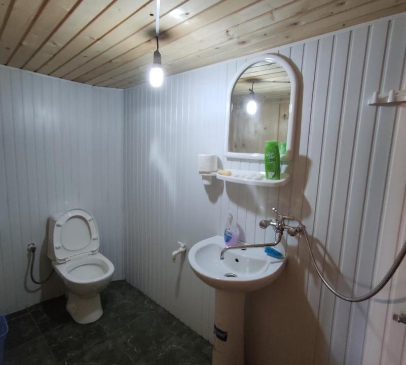 Photo of Bathroom in Omalo