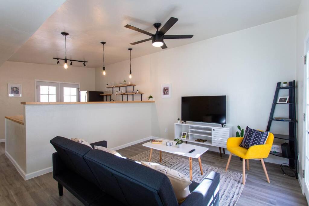 Photo of Livingroom in Rincon Heights