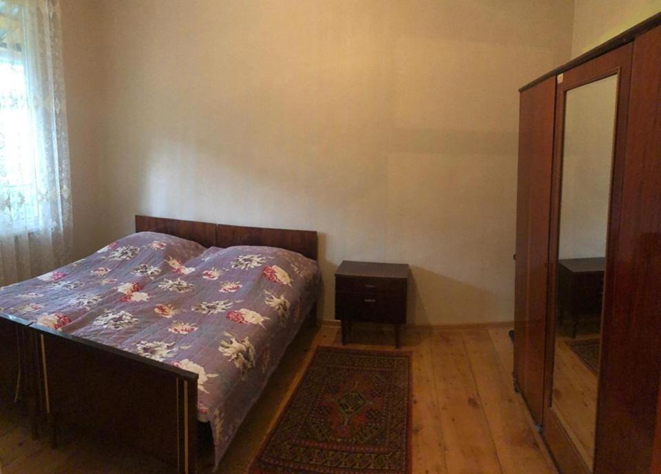 Photo of Bedroom in Oni