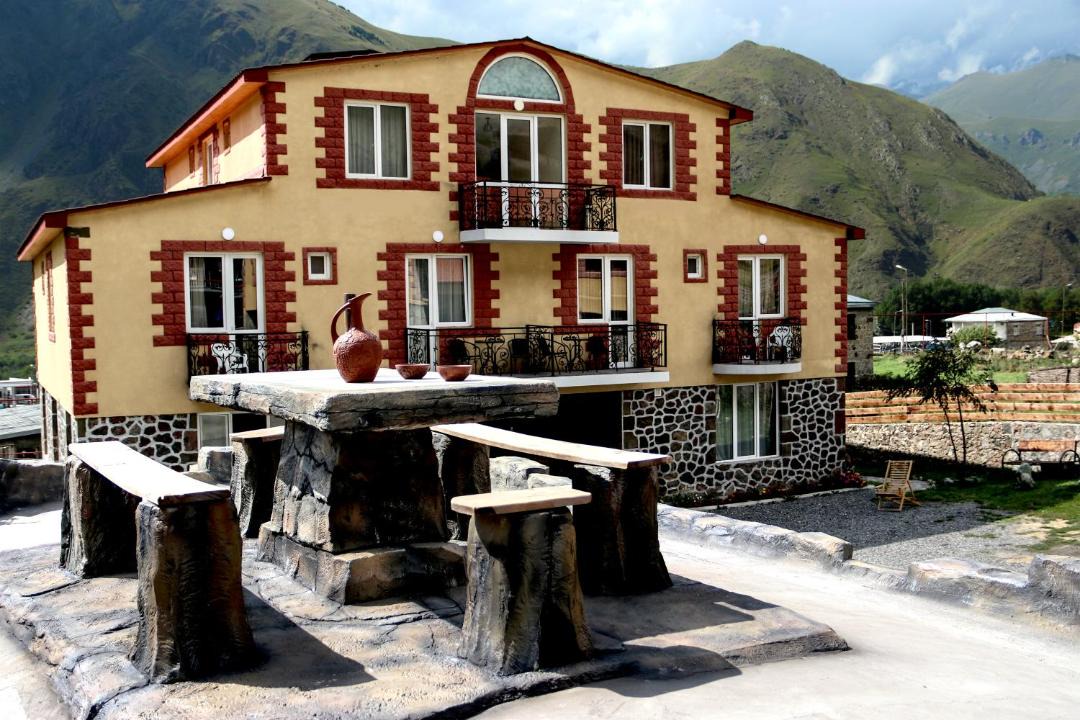 Photo of Others in Stepantsminda