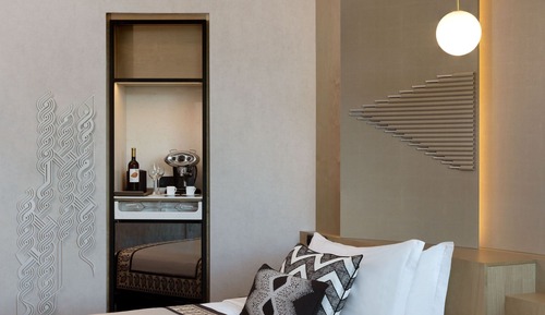 Deluxe Room, 1 King Bed
