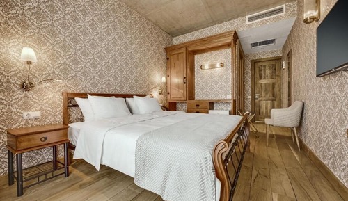 Junior Room