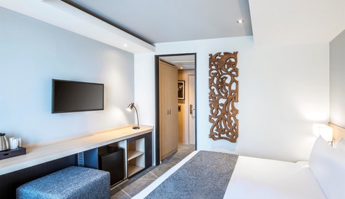 Standard Room, 1 King Bed, Non Smoking