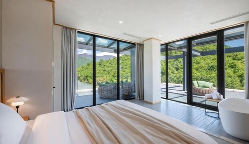 Presidential Suite, Balcony, Lake View