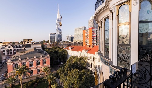 Standard Room, 1 King Bed (Old City View, Outdoor Terrace)