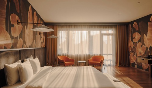 Suite, 1 King Bed