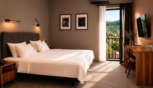 Double Room, 1 King Bed, Pool Access, Hill View