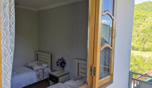 Economy Room