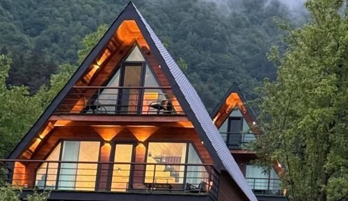 Cottage, Balcony, Mountain View