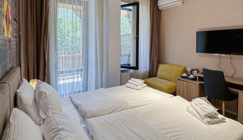 Comfort Double or Twin Room, Balcony, River View