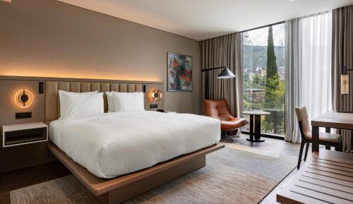 River View King Room